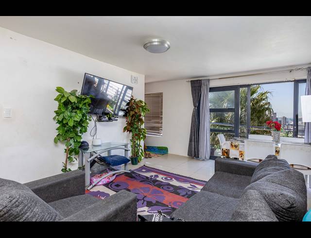 8 BEDROOM HOUSE FOR SALE IN BO KAAP